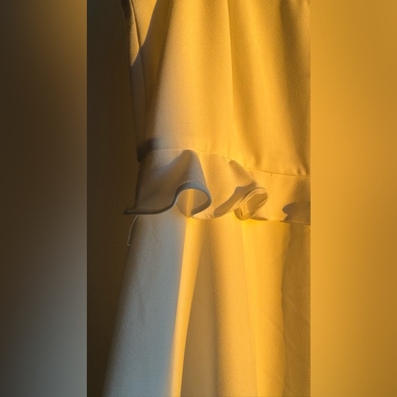 Halston white dress - Picture 9 of 9